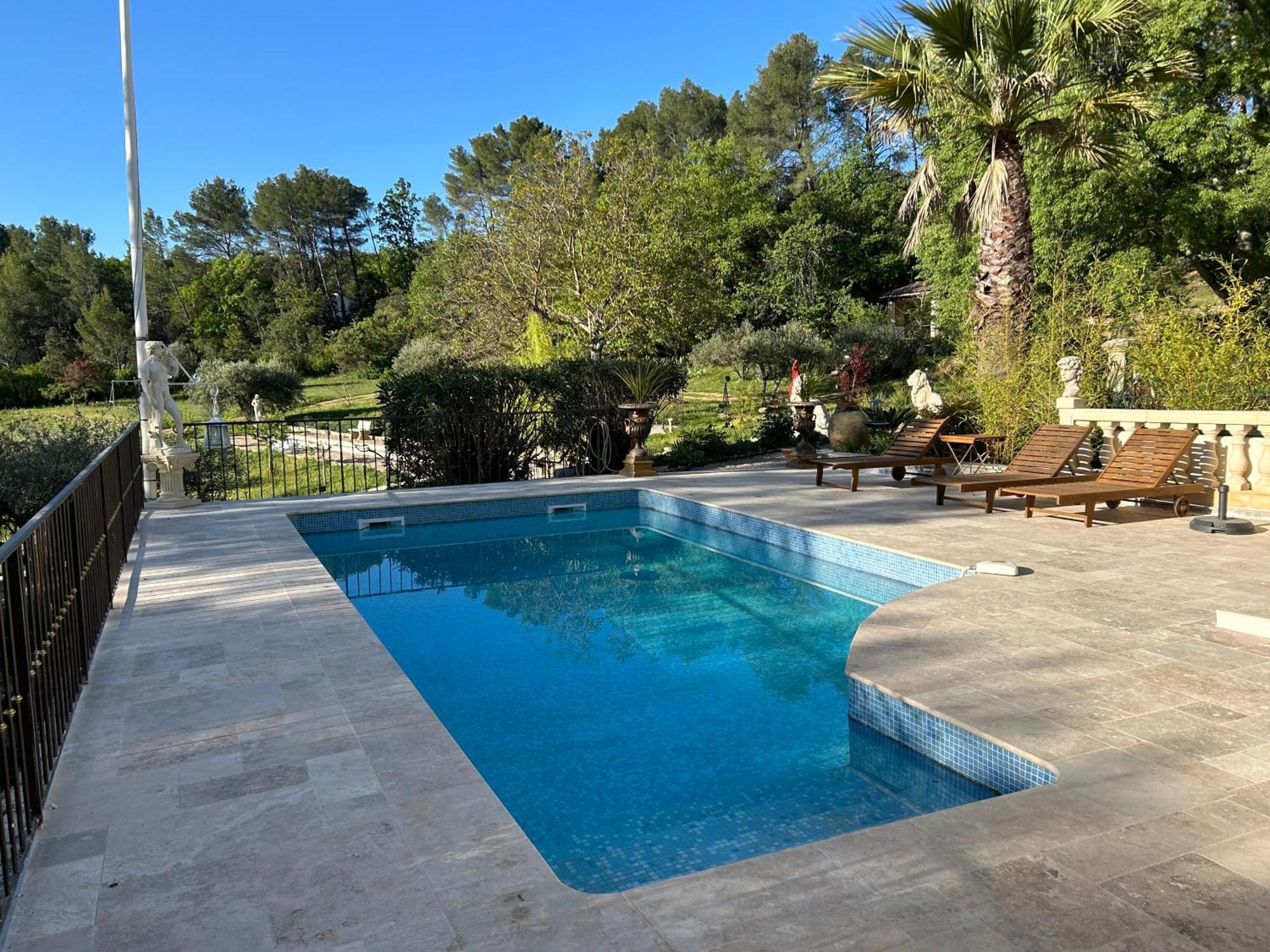 Апартаменты Bastide Des Hesperides Flayosc Экстерьер фото